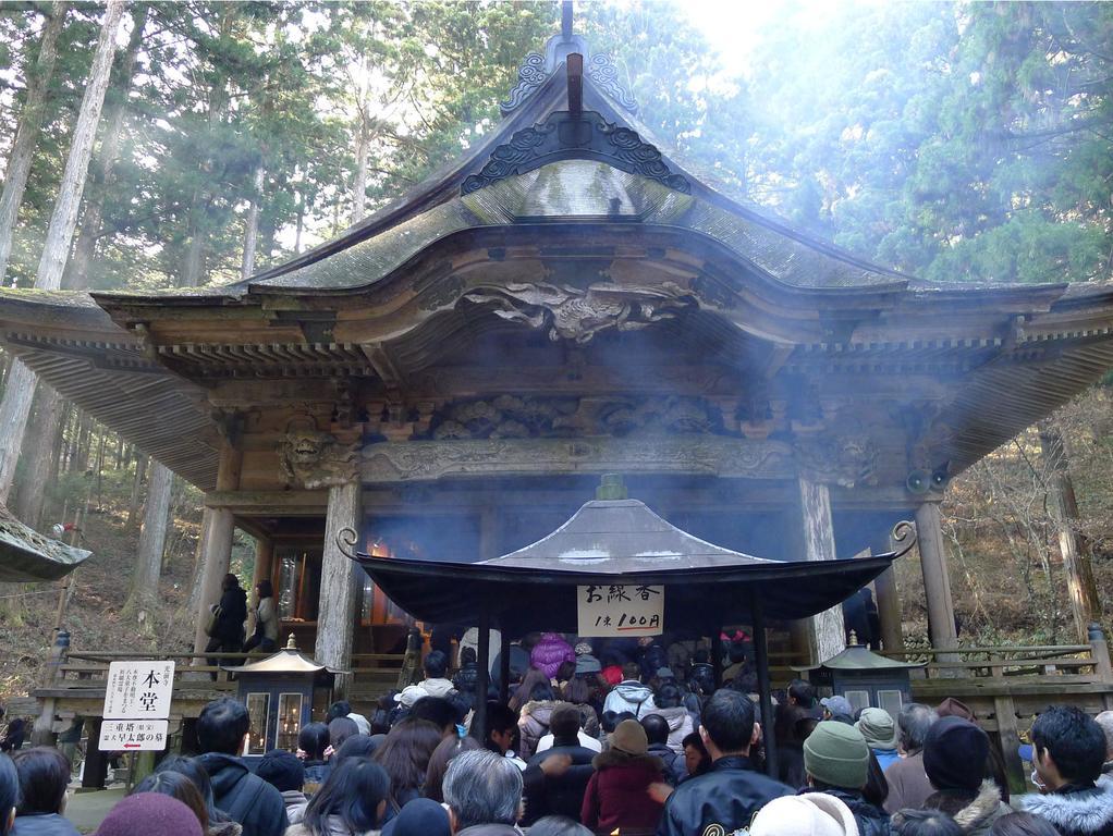 Komagane Youth Hostel Экстерьер фото